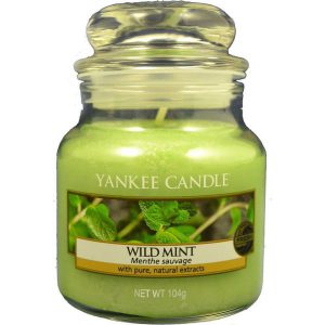 Świeca zapachowa Wild Mint Yankee Candle